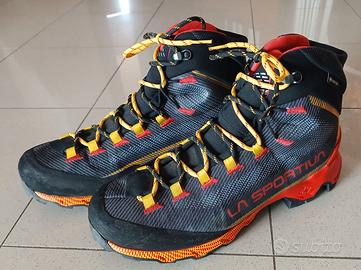 Scarpe trekking "la Sportiva" taglia 44