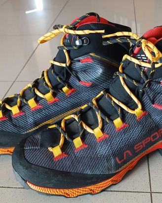 Scarpe trekking "la Sportiva" taglia 44