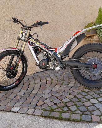Trial Trrs One RR 125 poco usata