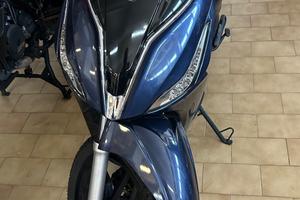 Kymco People 150i
