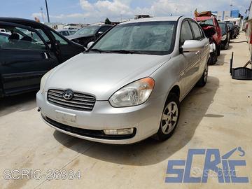 Hyundai accent 3 mc 1.5 crdi gls 110cv ricambi