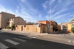 MONOLOCALE A CAGLIARI