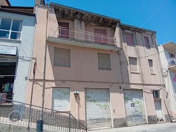 Casa su quattro livelli in Sardegna