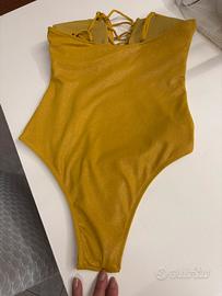 Costume