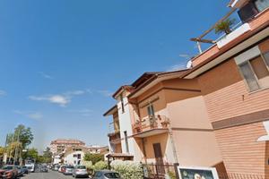 Monolocale guidonia con parcheggio privato