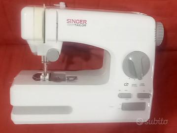 Macchina da cucire Singer 