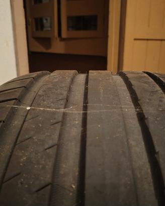  MICHELIN PILOT Sport 4s 255 40 21 