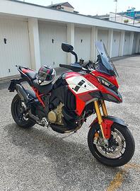 Ducati Multistrada V4 Pikes Peak accessoriata