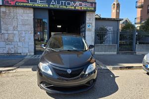 Lancia Ypsilon 1.2 69 CV 5 porte S&S Gold