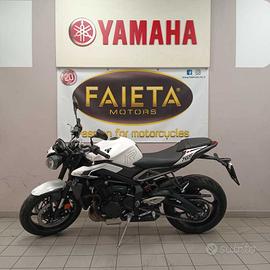 Triumph Street Triple 765 R - 2024