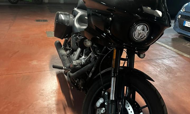 Harley Davidson low rider st