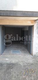 Box/Posto auto Ostuni [Cod. rif 3076204VCG]