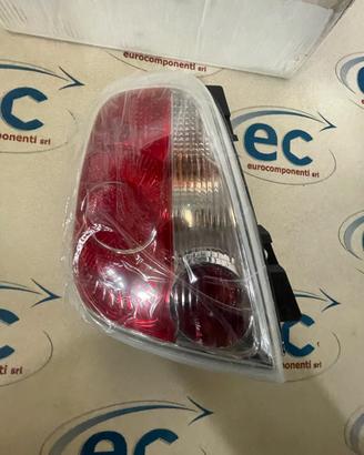 51885550 FANALE POSTERIORE SINISTRO FIAT 500