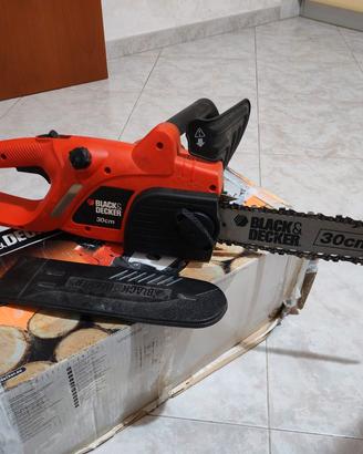 Sega elettrica Black&Decker 