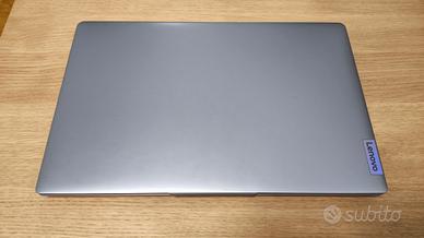 Lenovo IdeaPad Slim 3   8gb ram 512 ssd trattabili