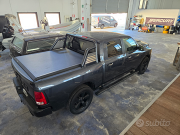 Dodge ram 1500 Laramie