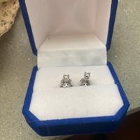 Orecchini in oro bianco 18 kt con diamanti