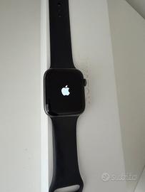Apple Watch Serie 4 Space Gray cellular e Wifi