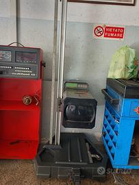 Attrezzatura officina meccanica