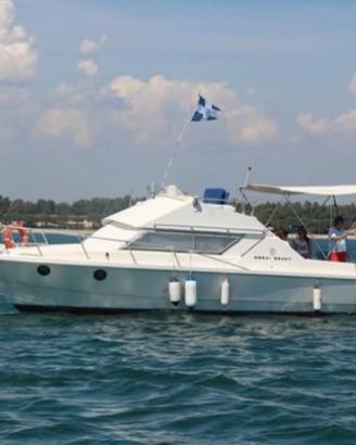 Mochi Craft 9.40 m (1981) - Barca a motore