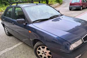Lancia Delta 1.6 benzina