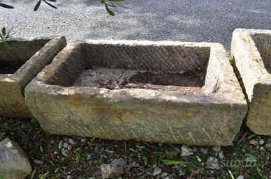 ANTICA GRANDE VASCA IN PIETRA LAVABO