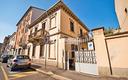villa-liberty-bifamiliare-con-box-e-giardino