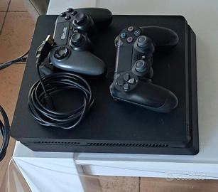 PlayStation 4 slim 