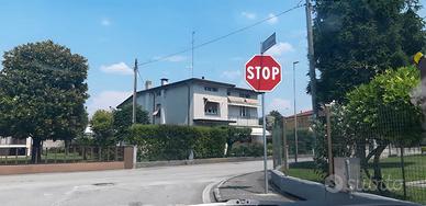 Appartamento in bifamiliare zona centrale Prata PN