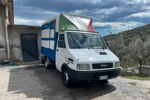 Daily trasporto animali