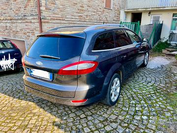 Ford mondeo station wagon 2.0 140cv