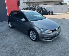 VOLKSWAGEN Golf 1.6 TDI DSG 5p. Highline BlueMot