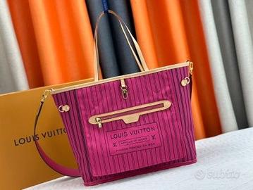 Nuova borsa media Neverfull di Louis Vuitton LV