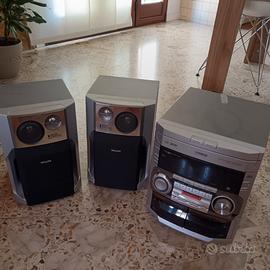 home stereo Philips  con casse