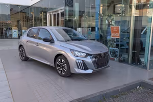 NEW Peugeot 208 EDITION NUOVO MOTORE TURBO A CATEN