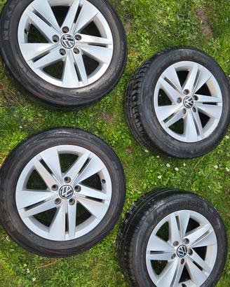 n.4 cerchioni R16 golf 8 serie