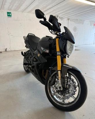 Suzuki Gsr 600