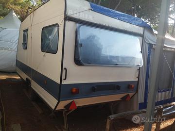 Roulotte Adria 420 4 posti+2+ accessori
