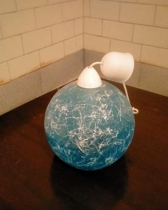 lampadario a sfera azzurro filante