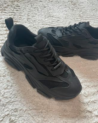 Steve Madden Sneakers Nere Chunky - Tg. 42