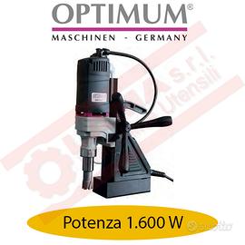 Supporto magnetico con trapano carotatore