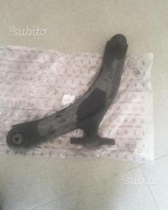 Braccio oscillante sx nissan qashqai, antenna