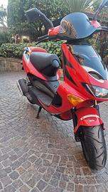 Aprilia sr 150 2t