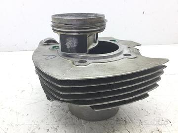 DUCATI MONSTER 600 CILINDRO POSTERIORE CON PISTONE
