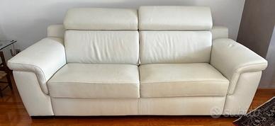 Divano  letto tre posti in pelle