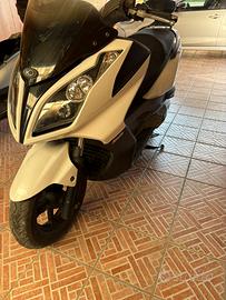 Kymco downtown 125