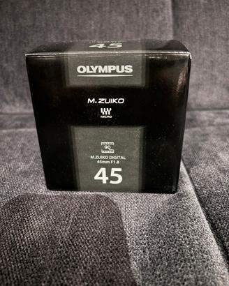 Olympus 45mm F1.8