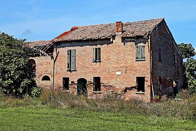 Rustici e/o Casolari