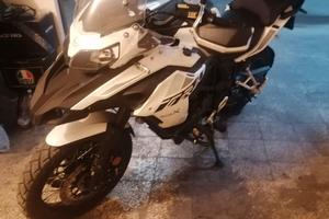 Benelli TRK 502X