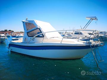 Barca a motore Plaza 23 open